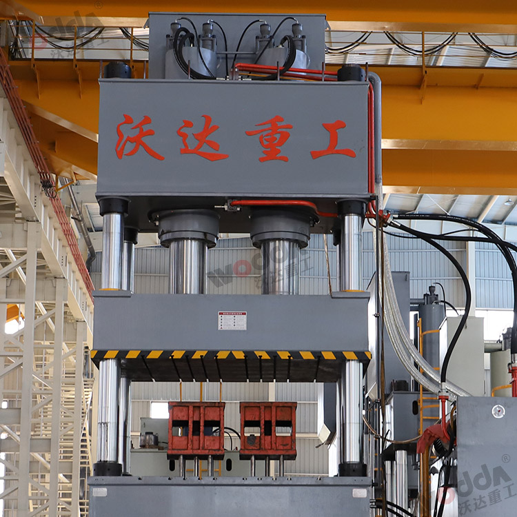 1000液壓機(jī)（立柱、油缸）